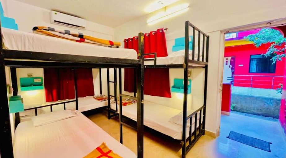 Bedroom 5, Mitra Hostel, North Goa