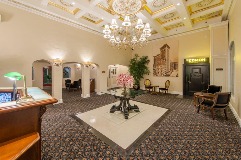 Public Area 3, Hollywood Historic Hotel, Los Angeles