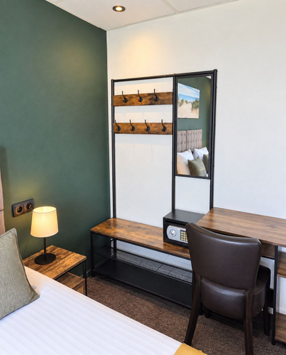 Bedroom 3, Hotel Zee en Duin, Katwijk