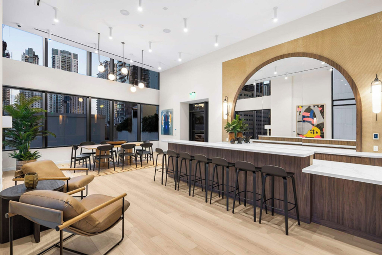 Others 4, 225 Miami Building - We Host, Miami-Dade