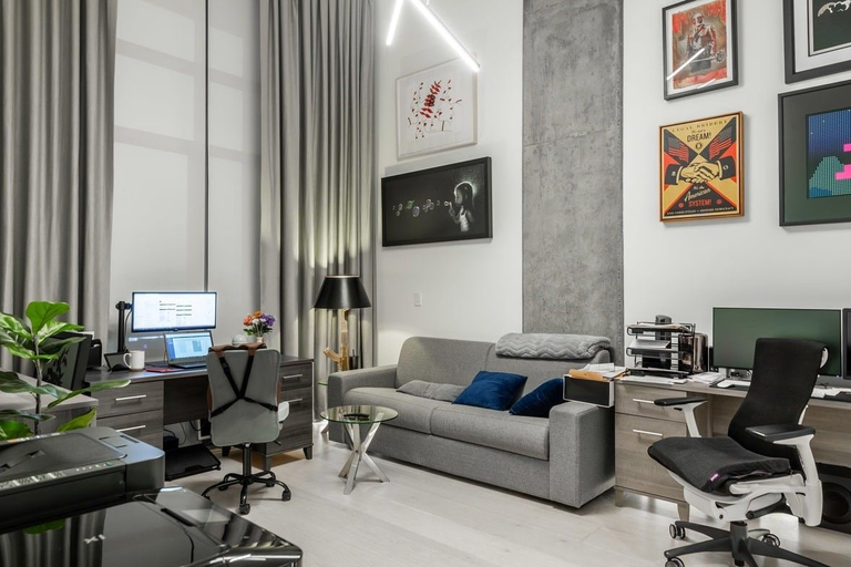 Others 3, Luxury in Downtown L.A, Los Angeles