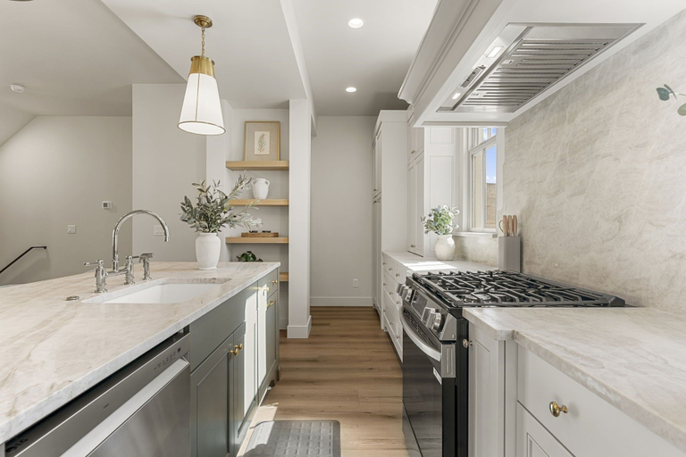 Others 4, Beso Del Sol 4 Bedroom Townhouse, Washington