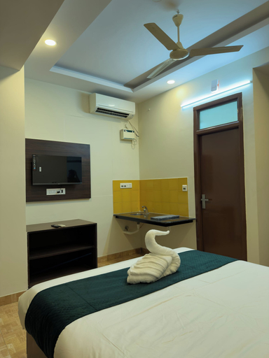 Others 4, Hotel Elmont, Near EGL, Domlur, Bangalore
