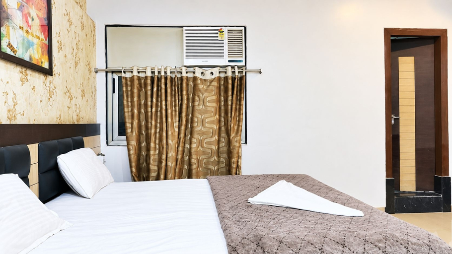 Others 2, Hotel Shivam, Rewa