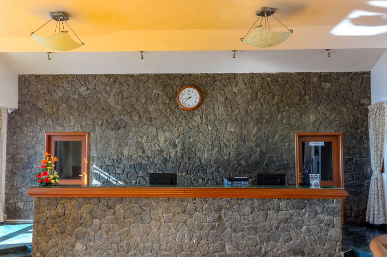 Public Area 2, La Montana by TGI, The Nilgiris