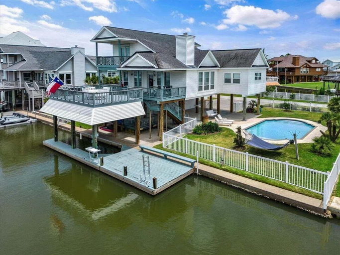 Others 1, Jamaica Beach Waterfront Heated Pool Bayfront Boat Slip Kayaks Huge Deck Grill, Galveston