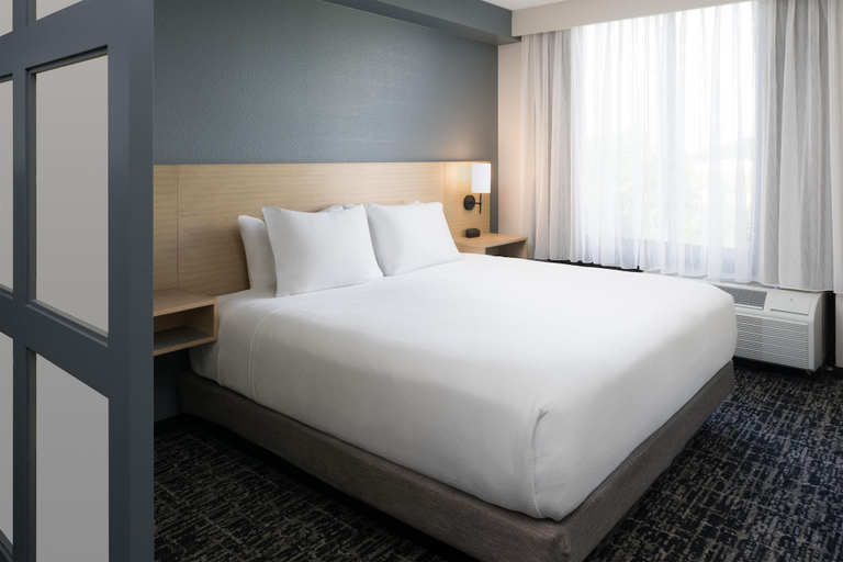Bedroom 3, Hyatt Place Bentonville/Rogers, Benton