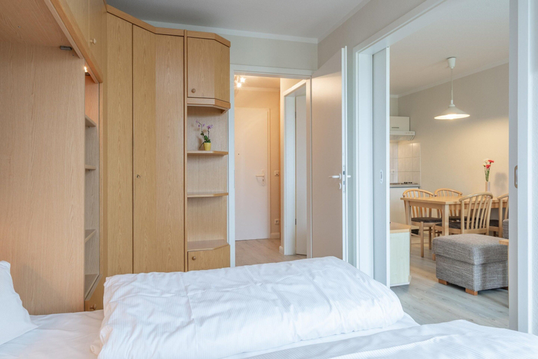 Others 2, Moderne Helle Ferienwohnung mit Balkon in Sellin, Vorpommern-Rügen