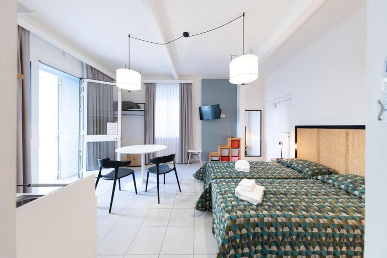 Others 4, Via Siena 4 - Suites & Rooms, Livorno