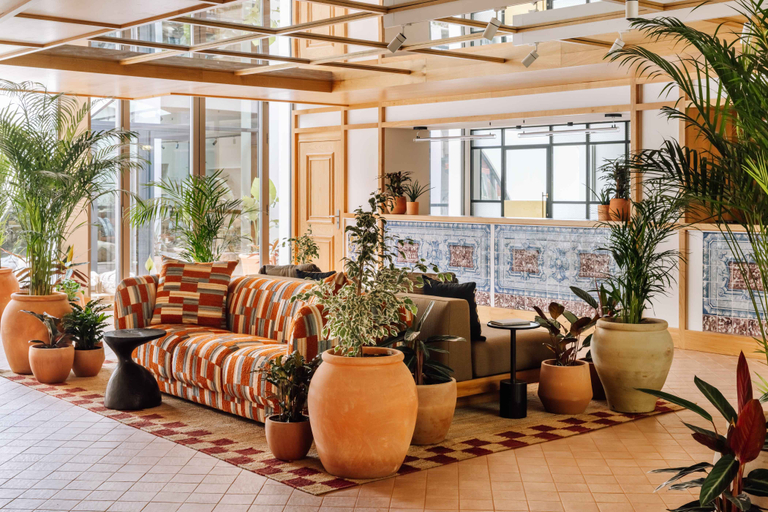 Public Area 3, Locke de Santa Joana, Lisbon