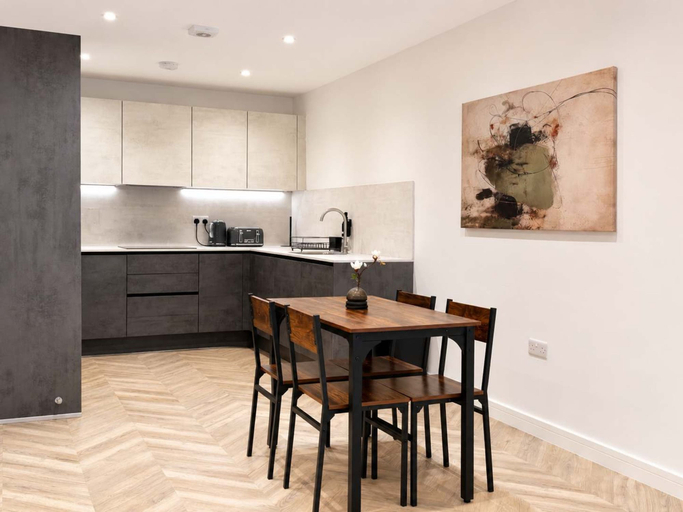 Others 3, Modern 1BR - Sleeps 4 - Free Parking - Manchester, Manchester