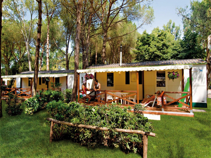Others 3, Chalet by the Sea & Shade, Caserta