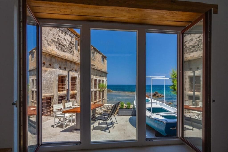 Others 5, Skiff - Transformed Studio Sea View, Crete