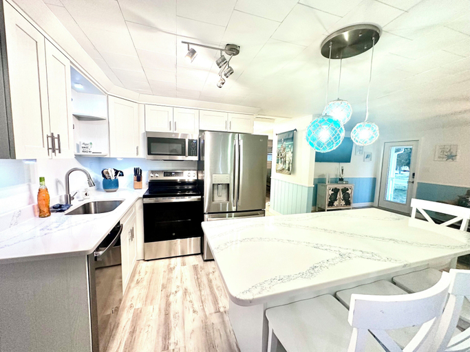 Others 3, Cabin by the Sea, Hernando