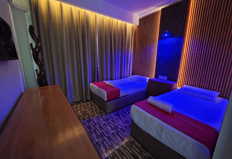 Bedroom 2, Grand Inn Hotel Semporna, Semporna