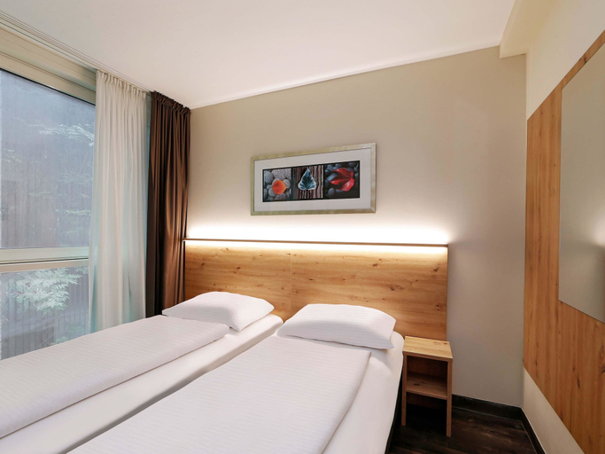 Bedroom 4, B&B HOTEL Berlin-Mitte, Berlin