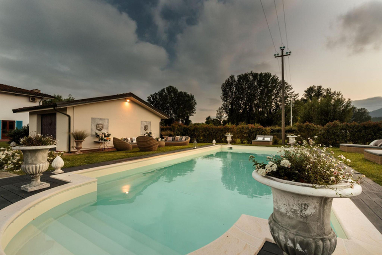 Sport & Beauty 2, Villa Annalisa in Lucca, Lucca