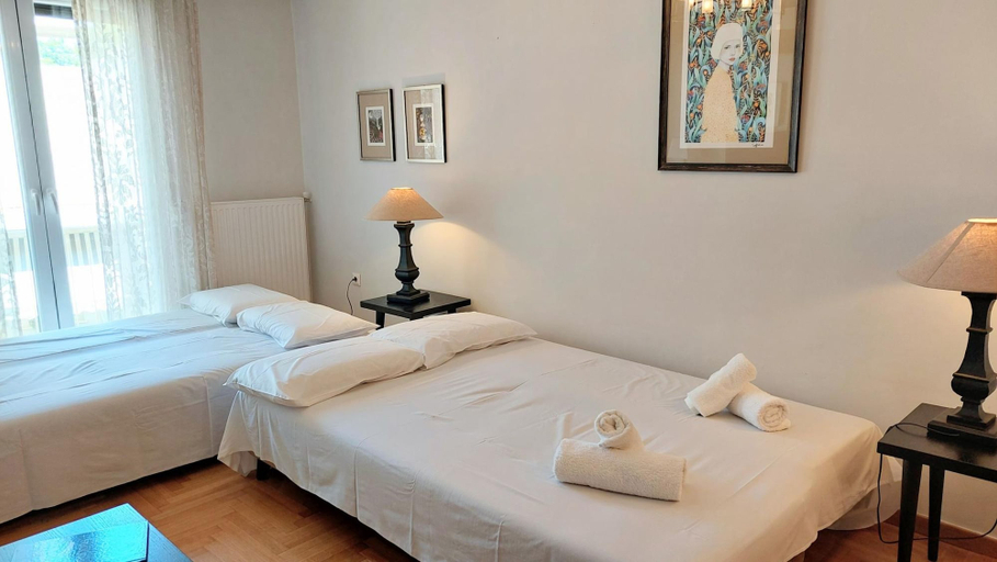 Bedroom 5, Elegant Apartment in Acropolis, Attica