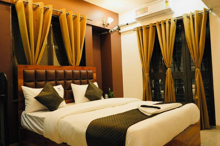 Others 4, Elysia By THL, Pune