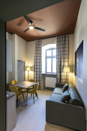 Others 3, DAFFY Hôtel, Hautes-Alpes