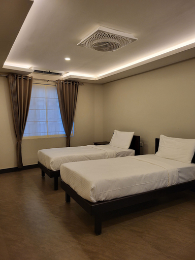 Others 3, Hotel Grand Vista, Ernakulam