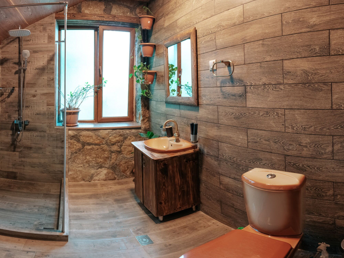 Bathroom 3, Getahovit Resort