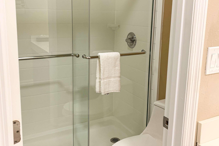 Bathroom 4, Baymont by Wyndham Pawleys Island, Georgetown