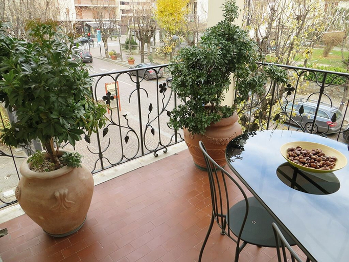 Others 3, Tirano Rooms, Sondrio