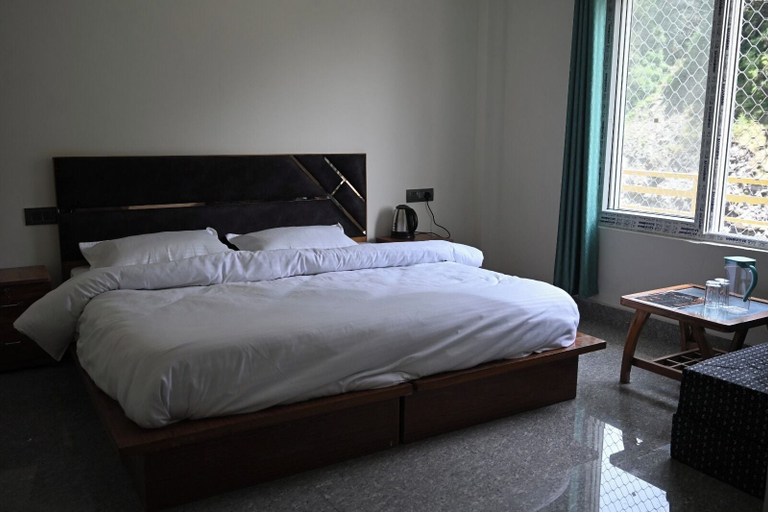 Others 5, Hotel Uday Villa, Uttarkashi
