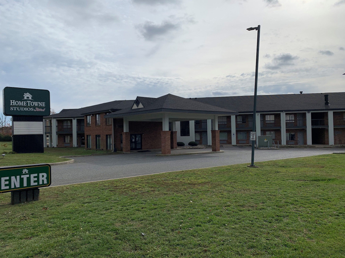 Exterior & Views 3, HomeTowne Studios By Red Roof Egg Harbor–Atlantic City Airport, Atlantic