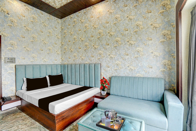 Others 3, Super Deluxe Room Ummed Palace, Mathura