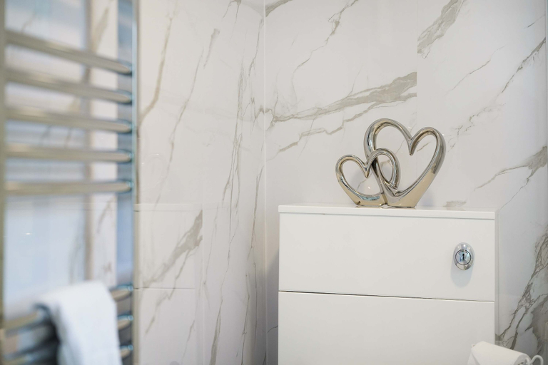 Others 4, Modern 3BR Washington Sleeps 6 by Stay With Us, Sunderland