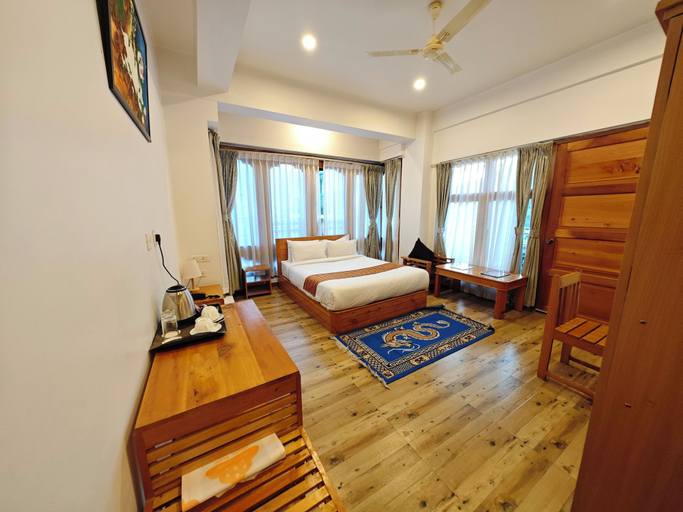 Others 2, Hotel Park Thimphu, Chang