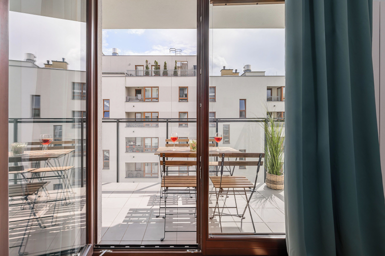 Others 4, Lumina 3-room apart near Wola Museum, Warsaw