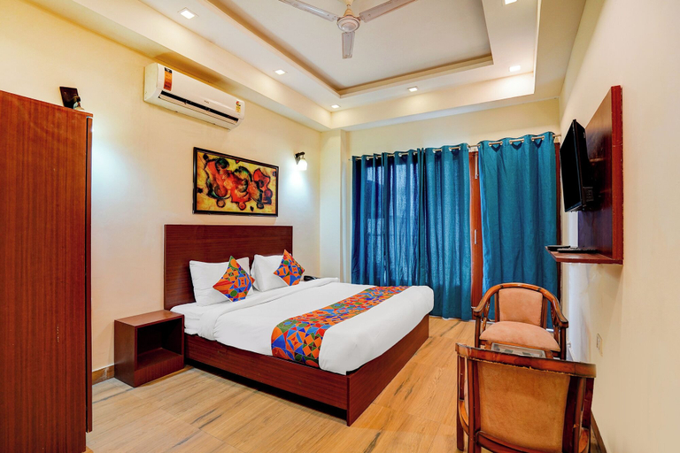 Others 4, FabHotel Ojas The Nest - Nr. Noida Sector 51 Metro, Gautam Buddha Nagar