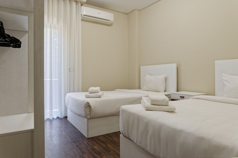 Others 2, Vesta - Luxury APT - 3BR - South Academy III, New Cairo City