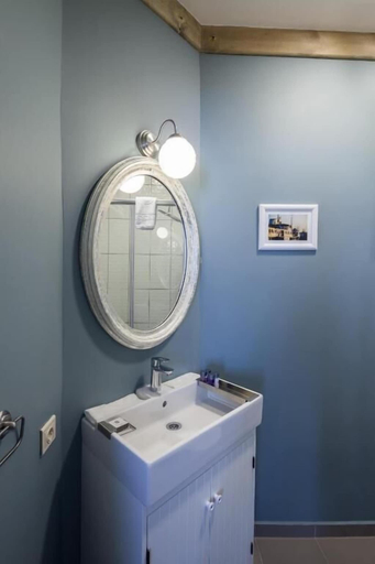 Bathroom 5, Loka Suites, Kadıköy