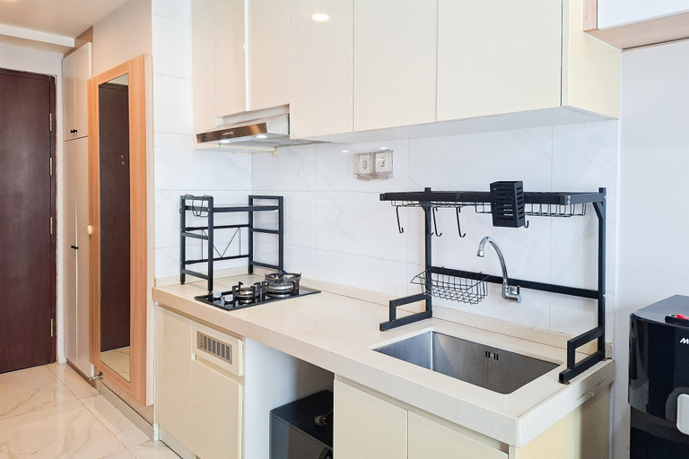 Others 4, Neat And Restful Studio Room At Sky House Bsd Apartment, Tangerang Selatan