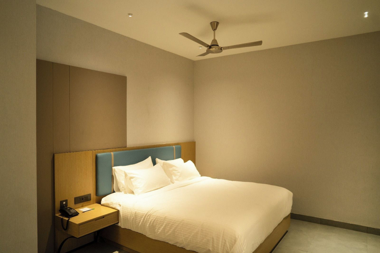 Others 3, Hotel KPS inn, Karur