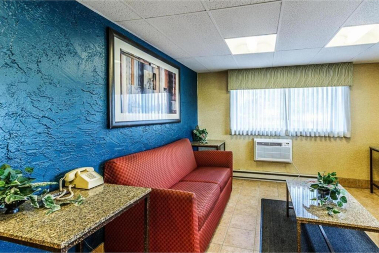 Public Area, Motel 6 Green Bay, WI - Lambeau, Brown
