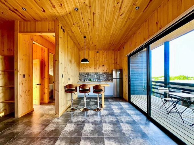 Others 2, Kahuna Loft, Cardenal Caro