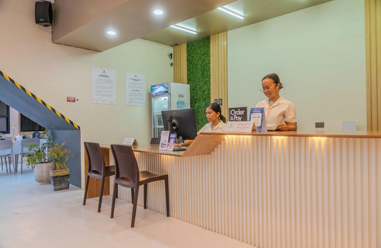 Public Area 3, GT Seaside Inn, Oslob