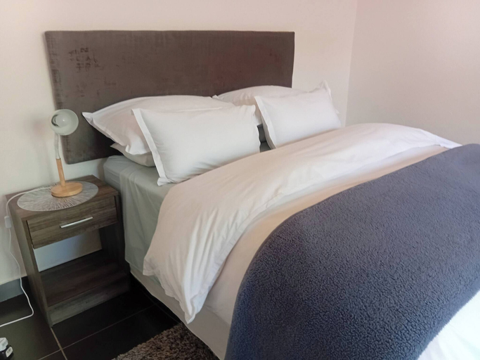 Others 2, Executive Garden Flat in Plk, Capricorn