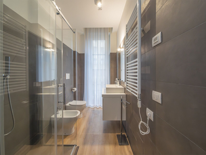 Others 2, Freguglia G - Modern Studio With Balcony Close to Duomo, Milano
