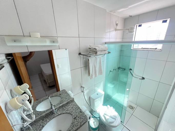 Bathroom, CRCN - Golden Dolphin Supreme, Caldas Novas