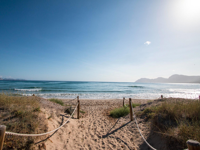 Others 5, Son Serra Paradise, Beachfront Villa, Baleares