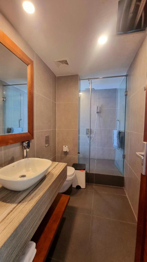 Bathroom 4, Ocean Front Villa Nha Trang, Nha Trang