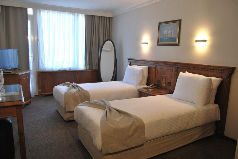 Bedroom 3, Kaya Hotel, Konak