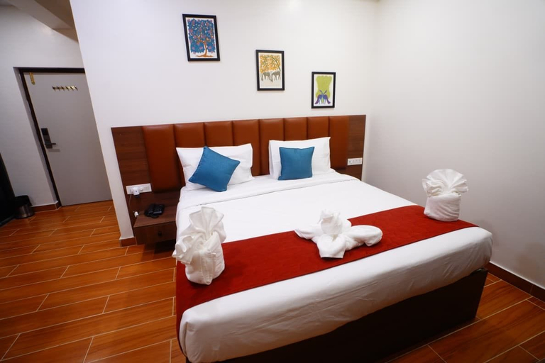 Others 3, Laveesh Suites, Anantapur