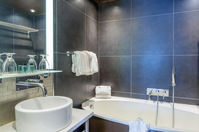 Bathroom 4, Le Saint-Anne , Communauté-Urbaine-de-Québec